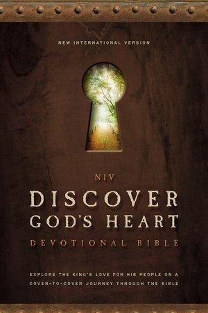 NIV, Discover God's Heart Devotional Bible